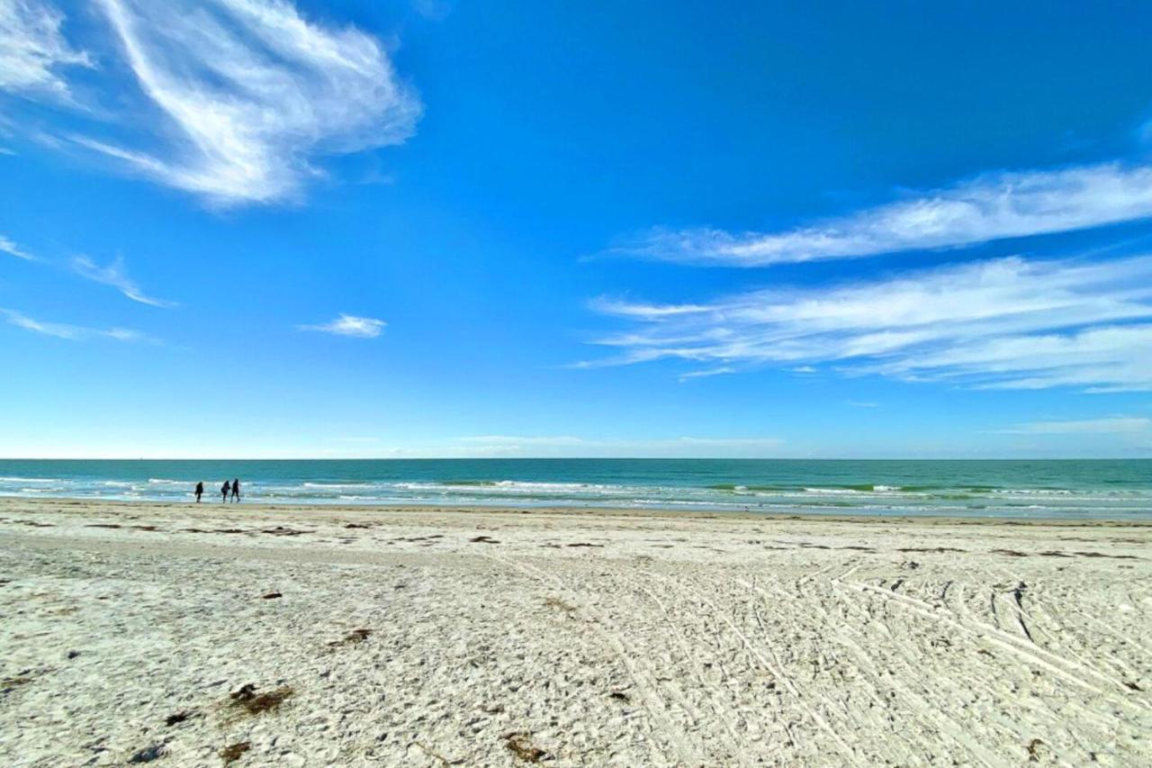 The Pointe 301 Apartment Clearwater Beach Exterior photo